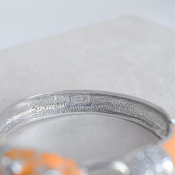 Vintage Noir Yellow Enamel Panther Head Clamper Bracelet Gold Tone Rhinestones - Picture 4 of 10